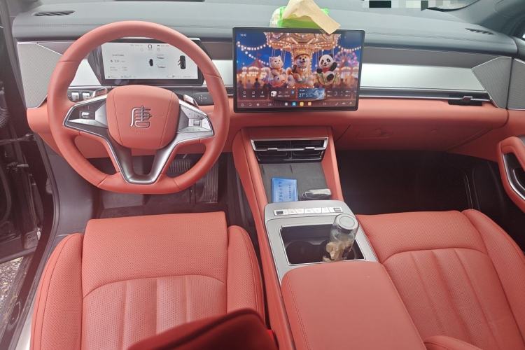 Used BYD Tang L 2025 DM 200KM Four-Wheel Drive LiDAR Flagship Model Center Console