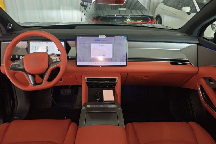 Used BYD Tang L 2025 DM 200KM Four-Wheel Drive LiDAR Flagship Model Center Console