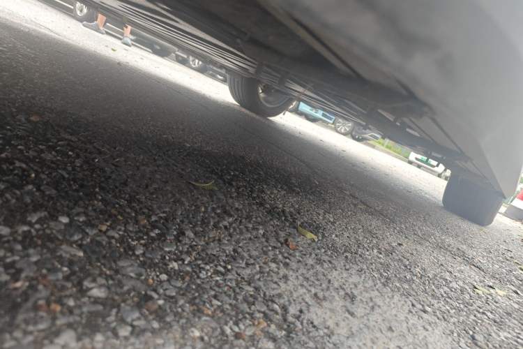 Used BYD Tang L 2025 DM 200KM Four-Wheel Drive LiDAR Flagship Model Chassis Front Left