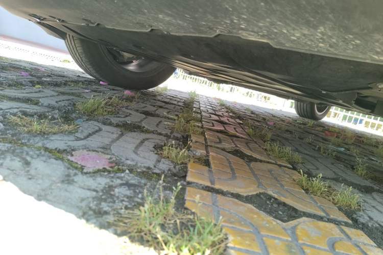 Used BYD Tang L 2025 DM 200KM Four-Wheel Drive LiDAR Flagship Model Chassis Front Left