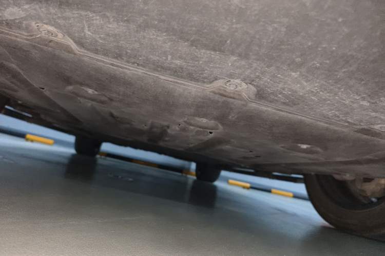Used BYD Tang L 2025 DM 200KM Four-Wheel Drive LiDAR Flagship Model Chassis Front