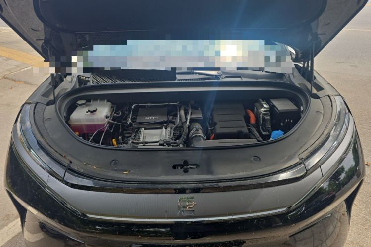 Used BYD Tang L 2025 DM 215KM LiDAR Flagship Model Engine Bay