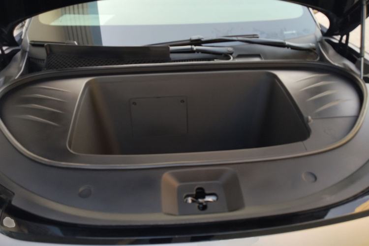 Used BYD Tang L 2025 EV 670KM LiDAR Flagship Version Engine Bay