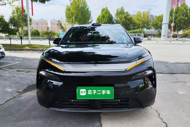 Used BYD Tang L 2025 DM 200KM Four-Wheel Drive LiDAR Flagship Model Exterior 1