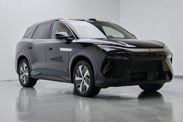 Used BYD Tang L 2025 DM 200KM Four-Wheel Drive LiDAR Flagship Model Exterior 2
