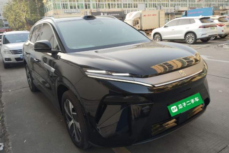 Used BYD Tang L 2025 EV 670KM LiDAR Flagship Version Exterior 2