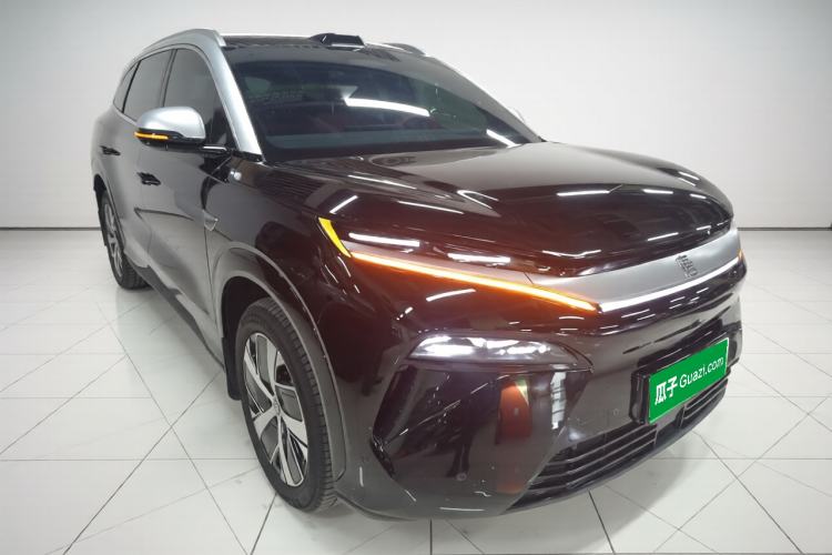Used BYD Tang L 2025 DM 200KM Four-Wheel Drive LiDAR Flagship Model Exterior 2