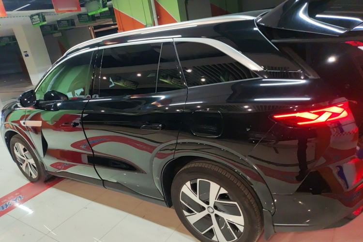 Used BYD Tang L 2025 DM 215KM LiDAR Flagship Model Exterior 3