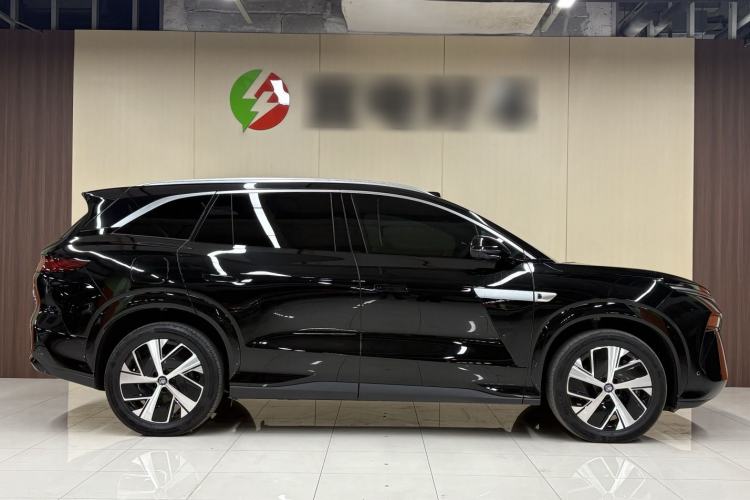 Used BYD Tang L 2025 DM 200KM Four-Wheel Drive LiDAR Flagship Model Exterior 3