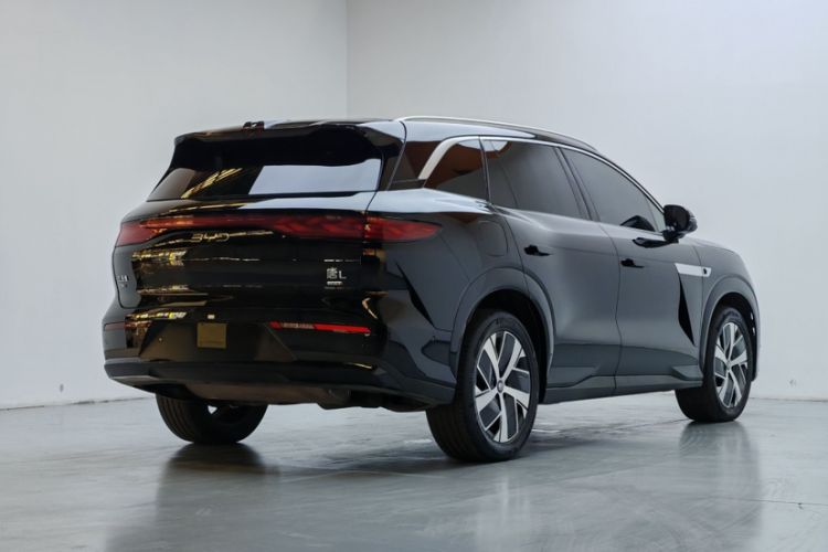Used BYD Tang L 2025 DM 215KM LiDAR Flagship Model Exterior 5