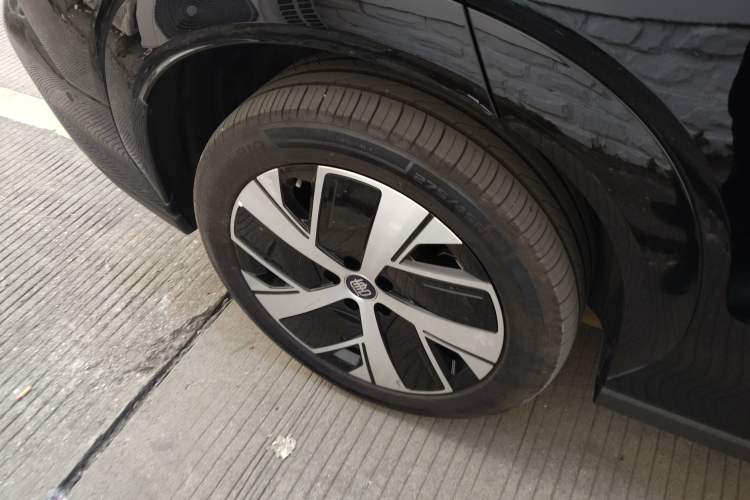 Used BYD Tang L 2025 EV 670KM LiDAR Flagship Version Exterior 8