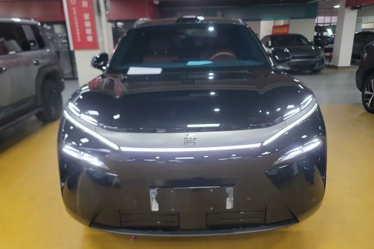 Used BYD Tang L 2025 EV 670KM LiDAR Flagship Version Front