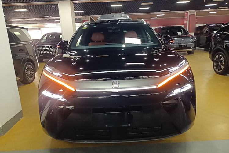 Used BYD Tang L 2025 DM 175KM Drone Player Edition Front