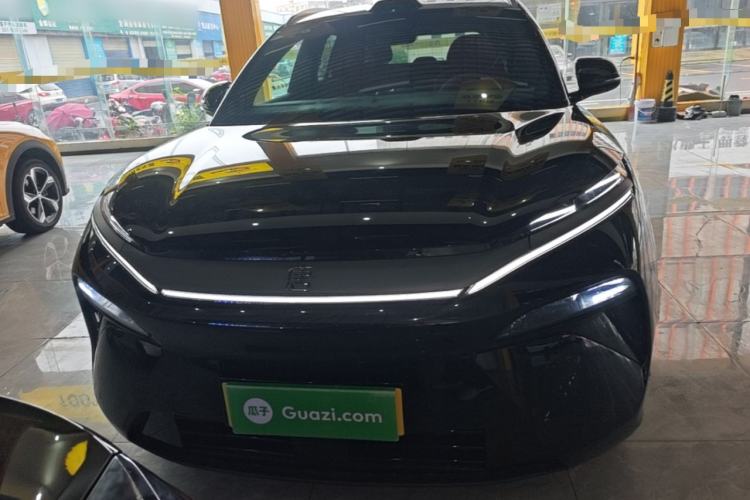 Used BYD Tang L 2025 DM 200KM Four-Wheel Drive LiDAR Flagship Model Front