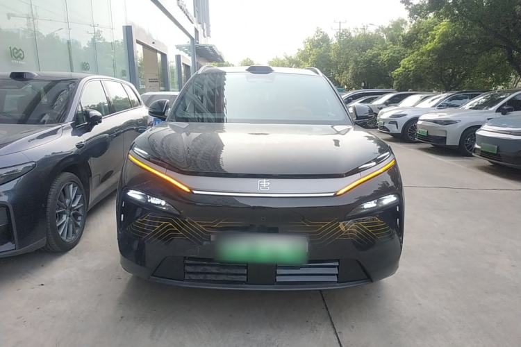 Used BYD Tang L 2025 EV 600KM All-Wheel-Drive LiDAR Flagship Model Front
