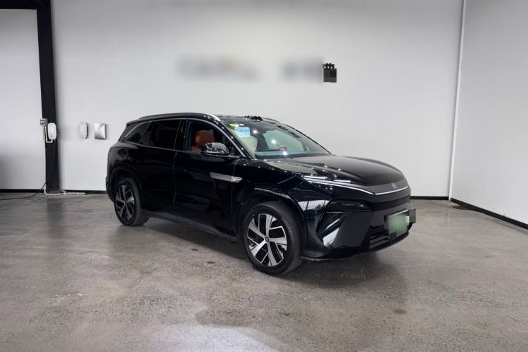 Used BYD Tang L 2025 EV 670KM LiDAR Flagship Version Front Right 45 Deg