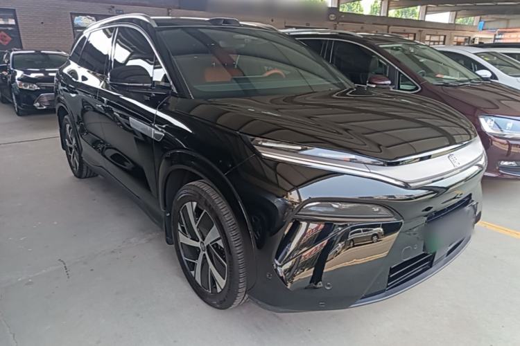 Used BYD Tang L 2025 DM 215KM LiDAR Flagship Model Front Right 45 Deg