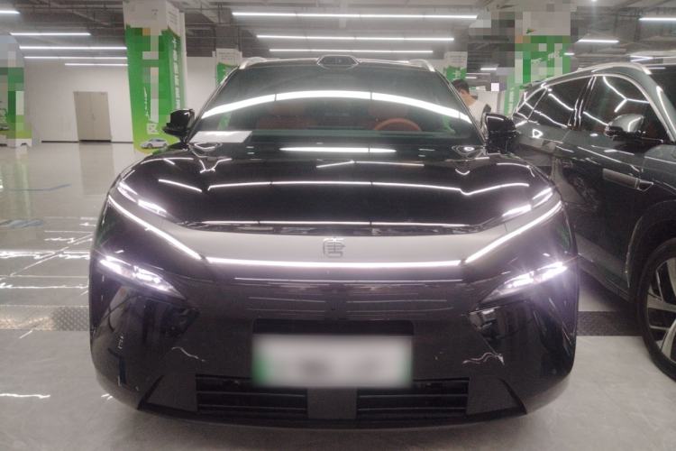 Used BYD Tang L 2025 DM 200KM Four-Wheel Drive LiDAR Flagship Model Front