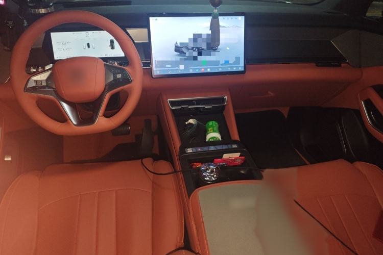 Used BYD Tang L 2025 DM 215KM LiDAR Flagship Model Interior 2