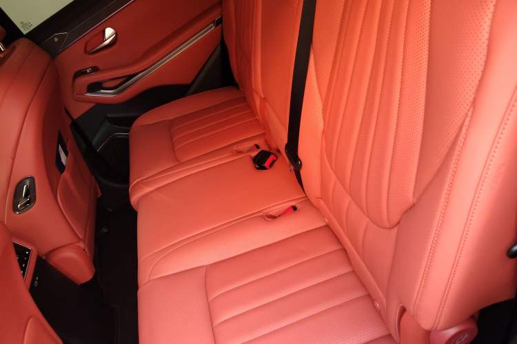 Used BYD Tang L 2025 EV 670KM LiDAR Flagship Version Interior 4