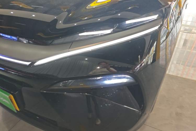 Used BYD Tang L 2025 DM 200KM Four-Wheel Drive LiDAR Flagship Model Left Front Headlight