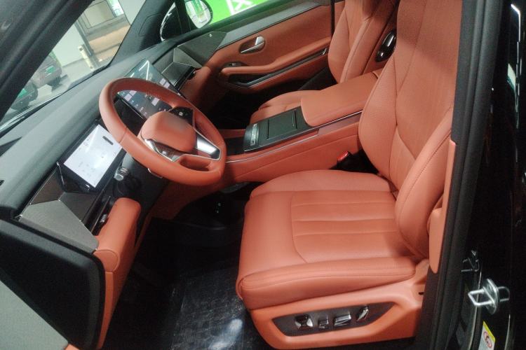 Used BYD Tang L 2025 DM 200KM Four-Wheel Drive LiDAR Flagship Model Left Front Seat