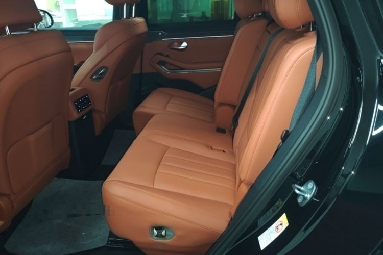 Used BYD Tang L 2025 DM 175KM Drone Player Edition Left Rear Seat