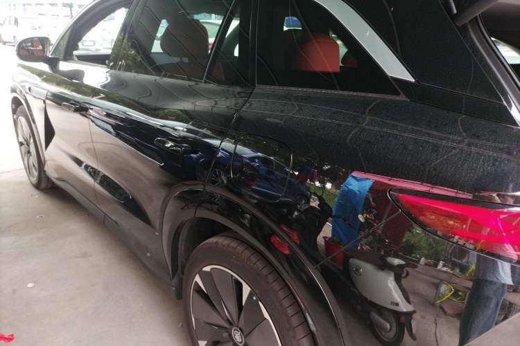 Used BYD Tang L 2025 DM 175KM Drone Player Edition Left Side