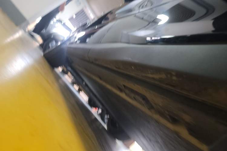 Used BYD Tang L 2025 EV 600KM All-Wheel-Drive LiDAR Flagship Model Left Side Sill