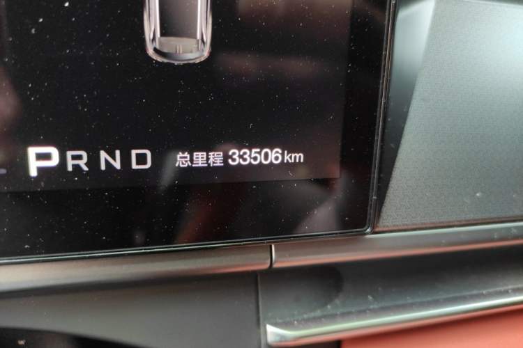 Used BYD Tang L 2025 EV with 670 km Range LiDAR and Premium Features Odometer Close Up