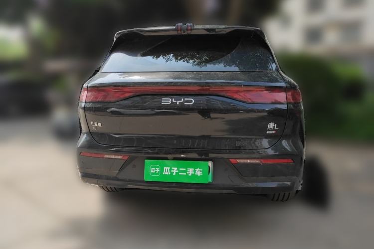 Used BYD Tang L 2025 EV with 670 km Range LiDAR and Premium Features Rear