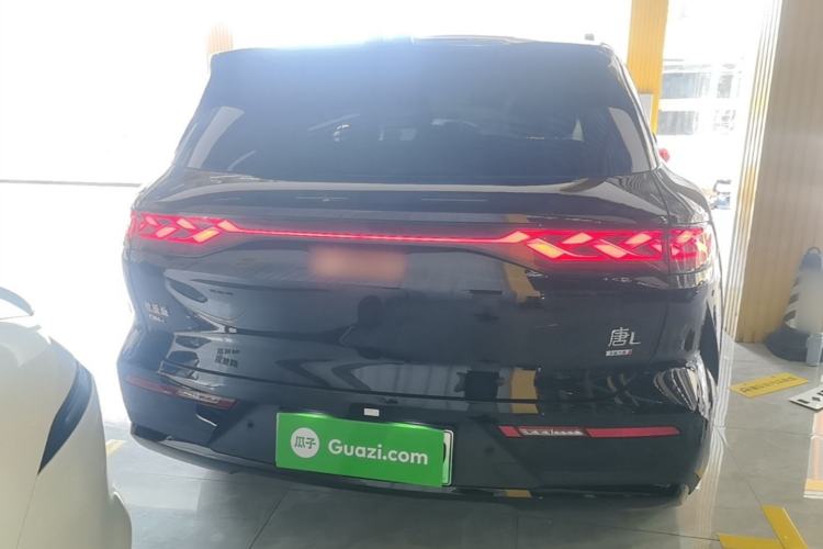 Used BYD Tang L 2025 DM 215KM LiDAR Flagship Model Rear