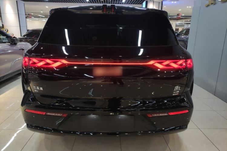 Used BYD Tang L 2025 EV 600KM All-Wheel-Drive LiDAR Flagship Model Rear
