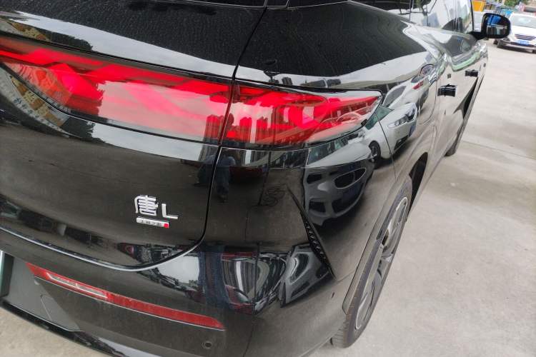 Used BYD Tang L 2025 DM 175KM Drone Player Edition Right Rear Taillight
