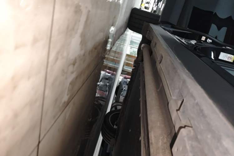 Used BYD Tang L 2025 DM 175KM Drone Player Edition Right Side Sill