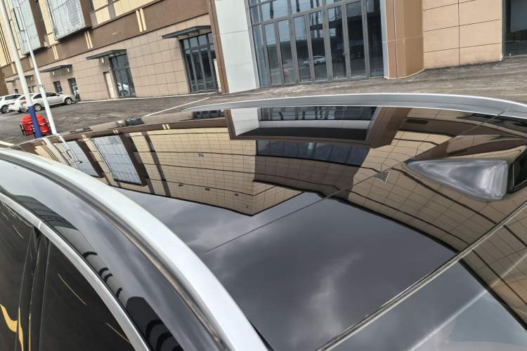 Used BYD Tang L 2025 DM 215KM LiDAR Flagship Model Roof