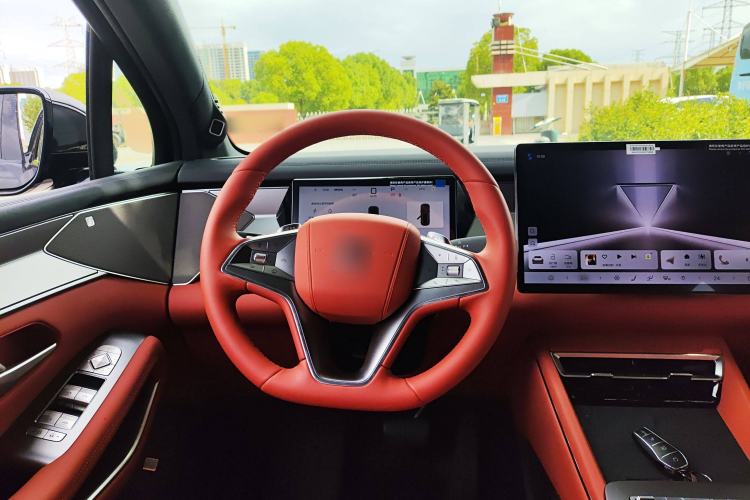 Used BYD Tang L 2025 DM 200KM Four-Wheel Drive LiDAR Flagship Model Steering Wheel