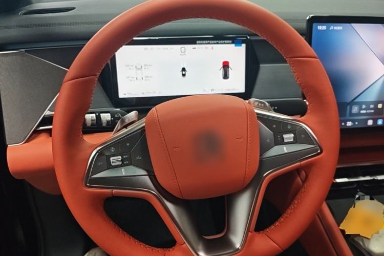 Used BYD Tang L 2025 DM 175KM Drone Player Edition Steering Wheel