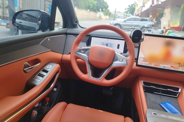 Used BYD Tang L 2025 DM 175KM Drone Player Edition Steering Wheel