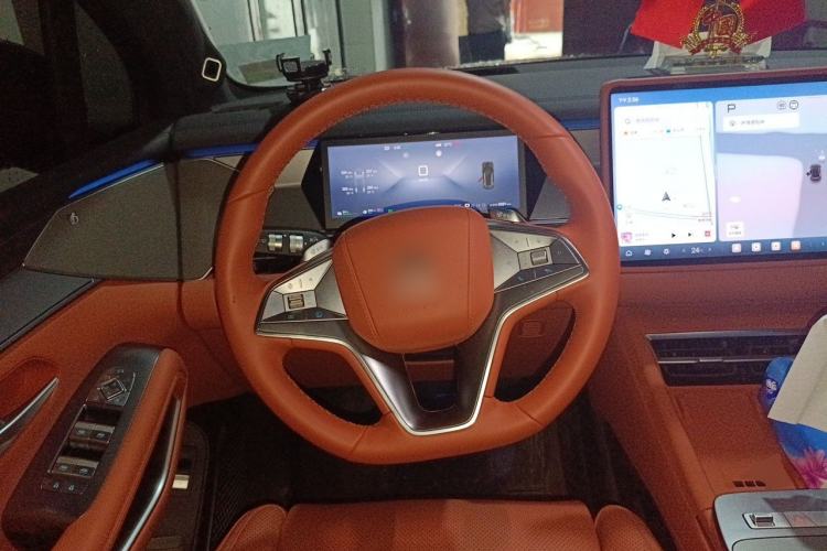 Used BYD Tang L 2025 DM 200KM Four-Wheel Drive LiDAR Flagship Model Steering Wheel