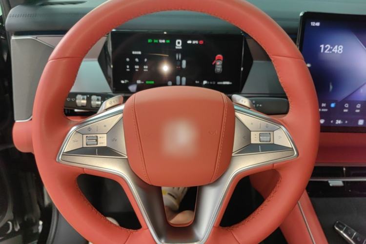 Used BYD Tang L 2025 EV with 670 km Range LiDAR and Premium Features Steering Wheel