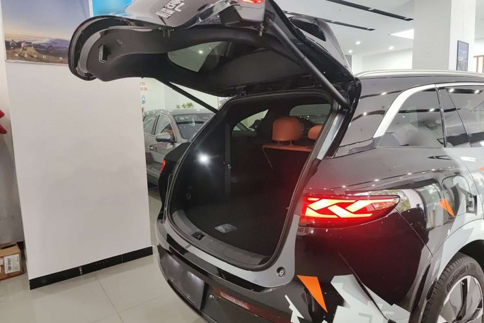 Used BYD Tang L 2025 EV 600KM All-Wheel-Drive LiDAR Flagship Model Trunk