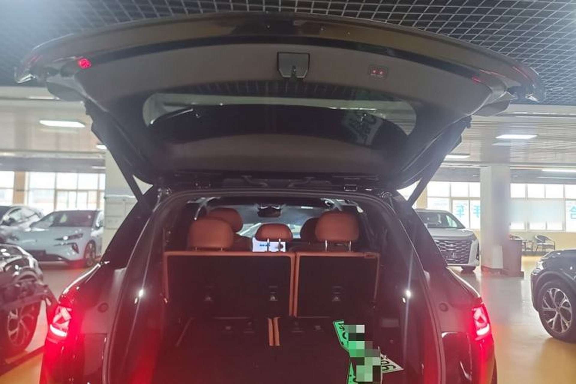 Used BYD Tang L 2025 EV 600KM All-Wheel-Drive LiDAR Flagship Model Trunk