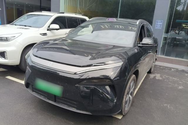 Used BYD Tang L 2025 EV with 670 km Range LiDAR and Premium Features