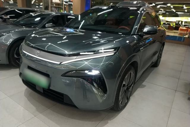 BYD Tang L 2025 DM 175KM Drone Player Edition de segunda mano
