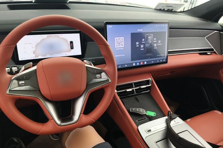 Used BYD Tang L 2025 DM 175KM Drone Player Edition Center Console