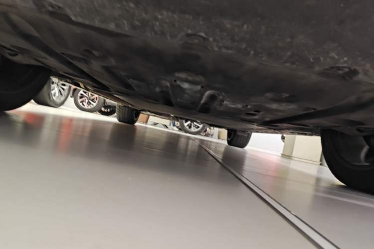 Used BYD Tang L 2025 DM 175KM Drone Player Edition Chassis Front