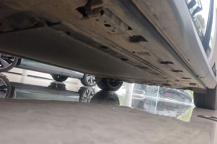 Used BYD Tang L 2025 DM 175KM Drone Player Edition Chassis Front Left