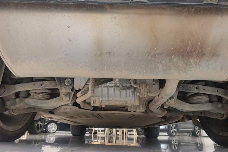 Used BYD Tang L 2025 DM 175KM Drone Player Edition Chassis Rear