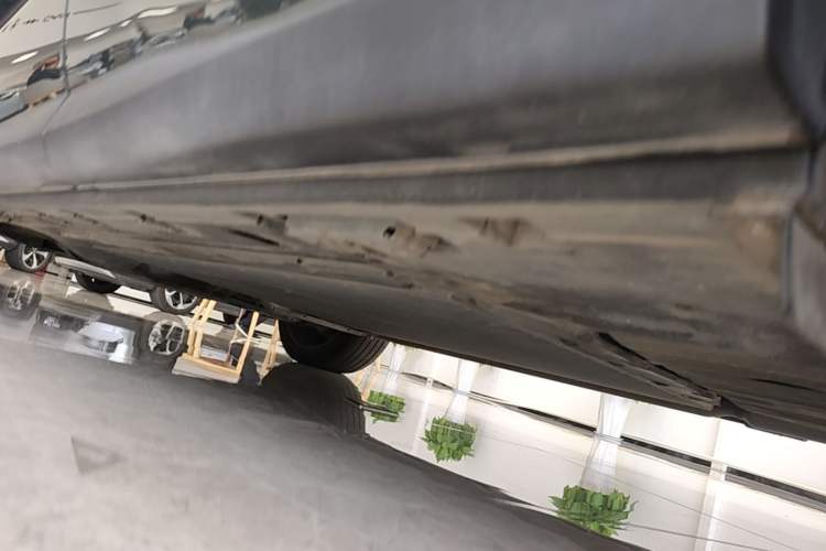 Used BYD Tang L 2025 DM 175KM Drone Player Edition Chassis Rear Left